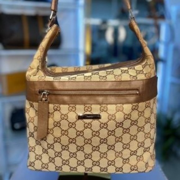 Gucci GG Canvas Shoulder Bag VENDOR FIRST DIBS ONLINE - Picture 2 of 9